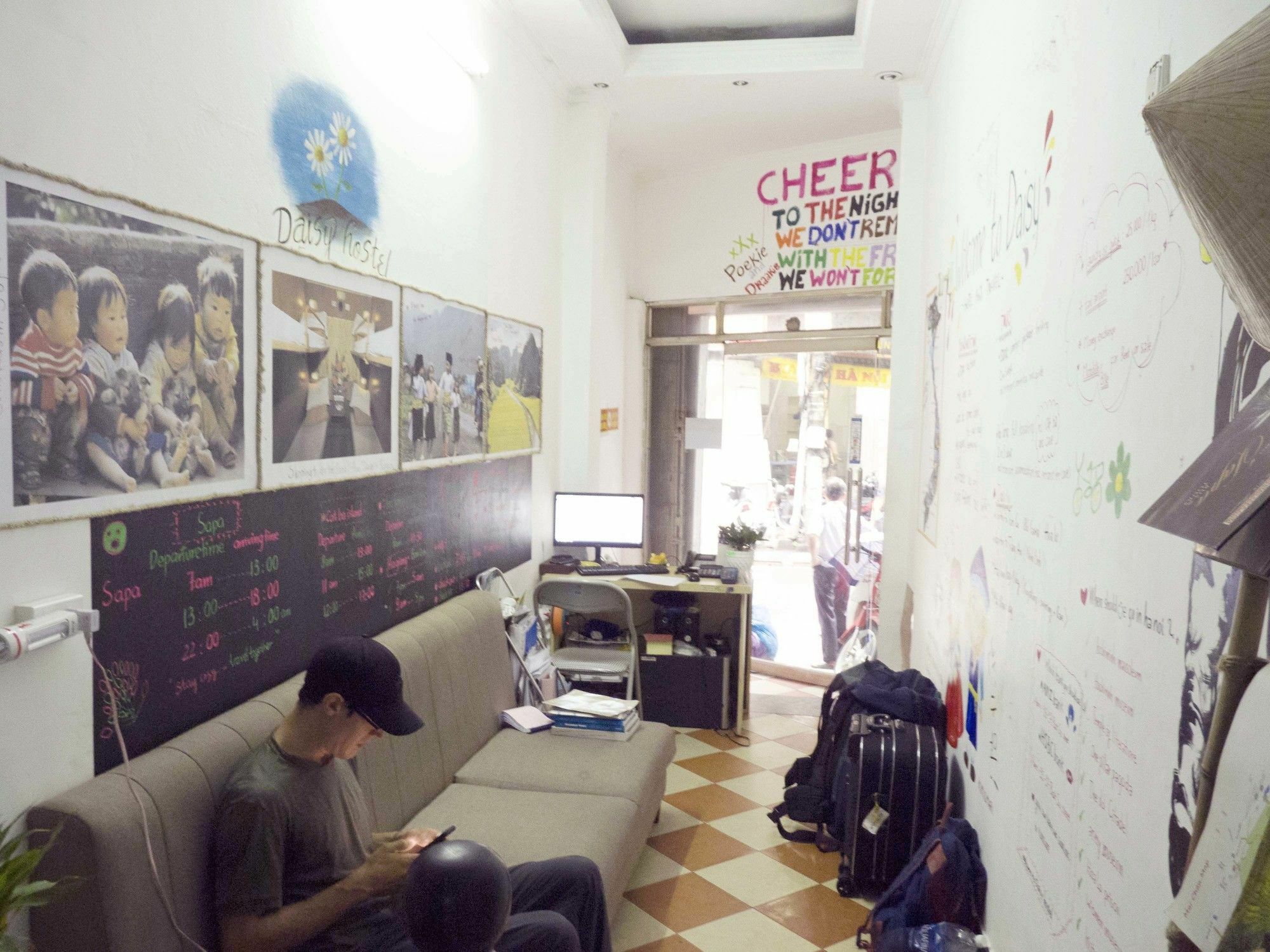Daisy Hostel Hanoï Extérieur photo