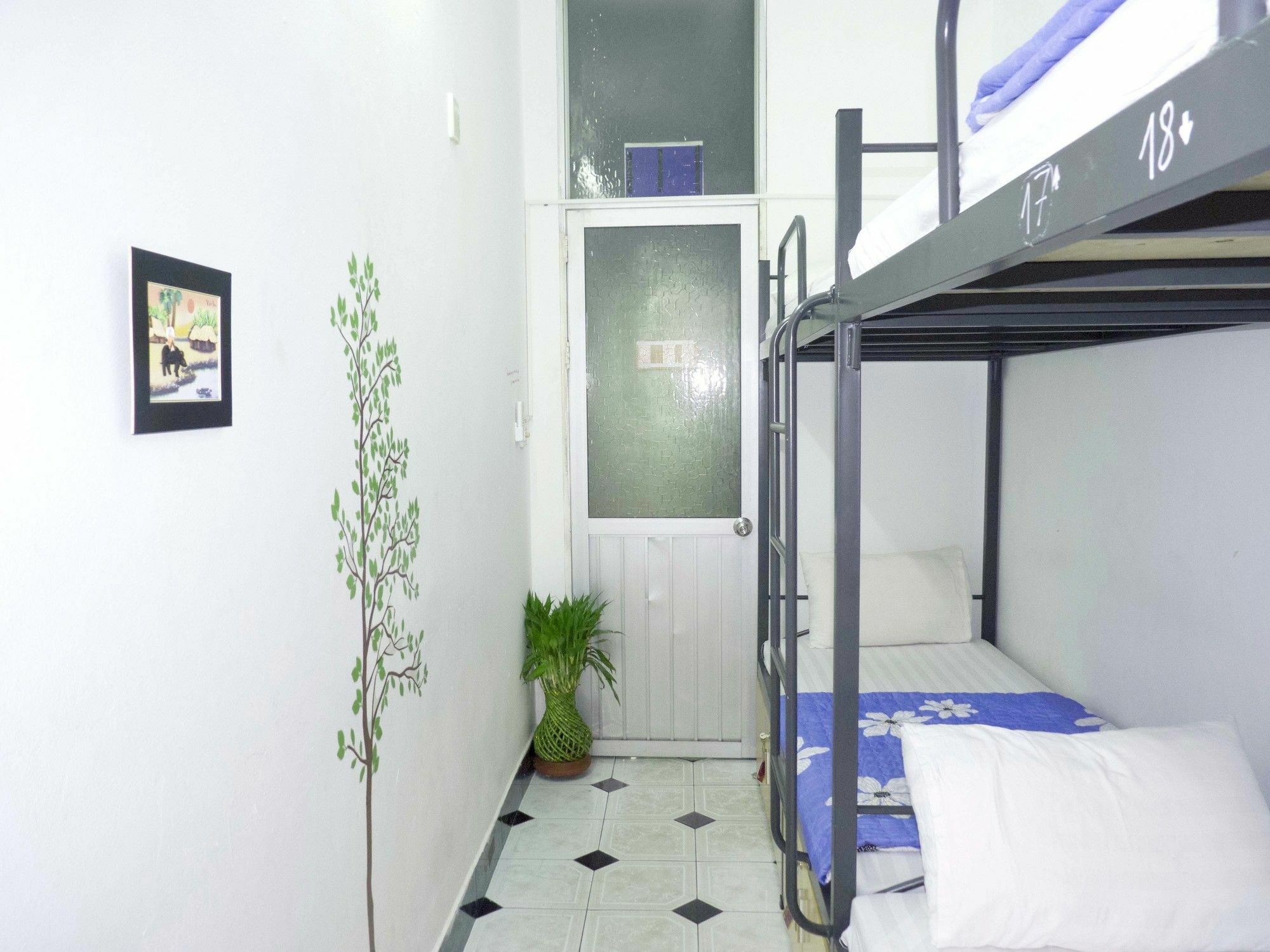 Daisy Hostel Hanoï Extérieur photo