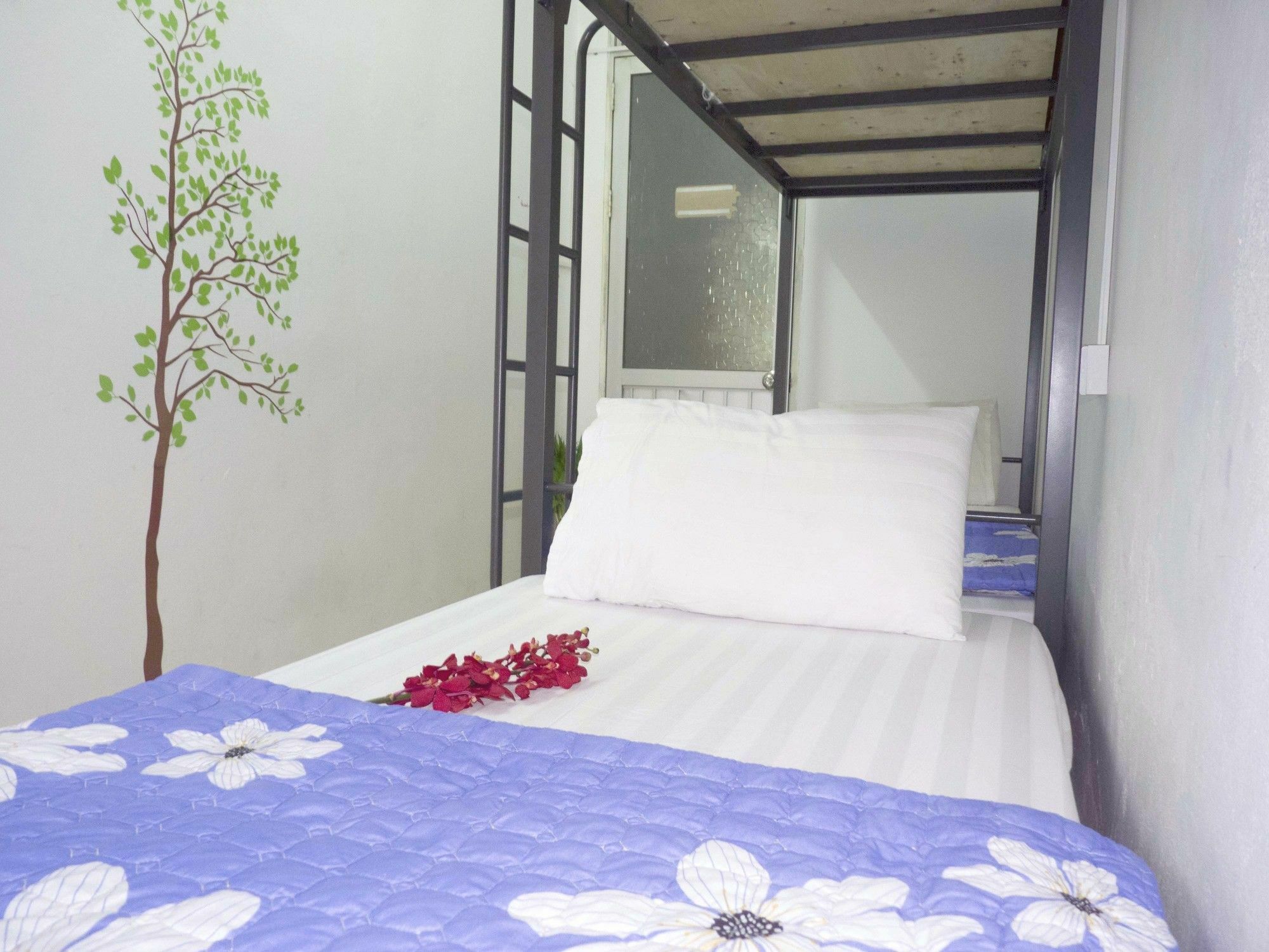 Daisy Hostel Hanoï Extérieur photo