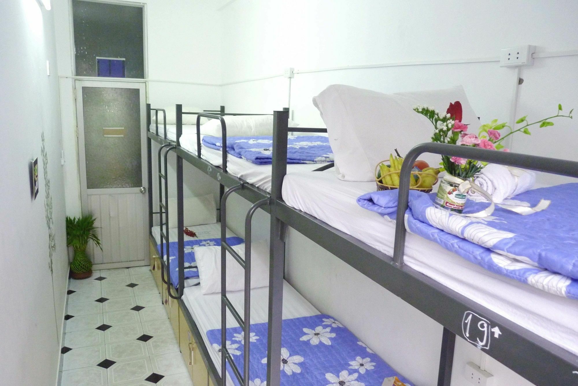 Daisy Hostel Hanoï Extérieur photo